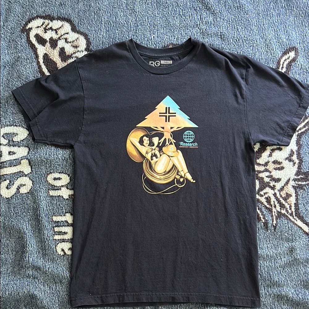LRG size large worn one time.